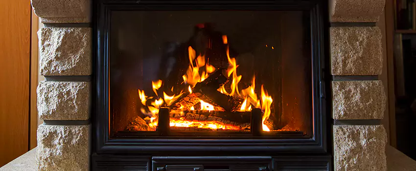 Fireplace Design Ideas in Boucherville, QC