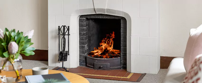 Wood Fireplace Refacing in Boucherville, QC