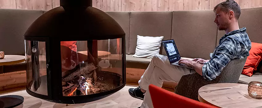Hanging & Suspended Fireplaces Designer in Boucherville, Quebec