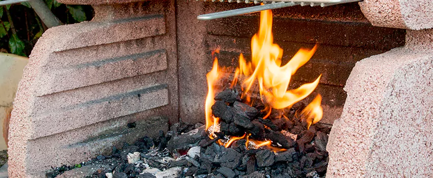 Clean The Fireplace Mantle And Hearth in Boucherville, QC